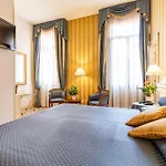 Hotel Bella