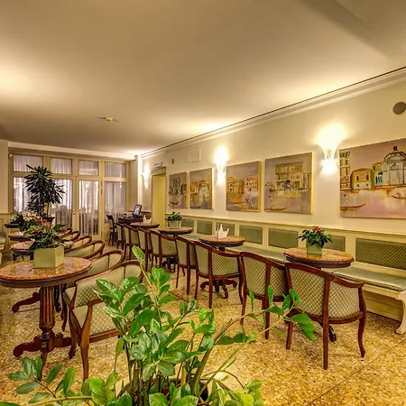 Bella Hotel 4*