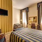 فندق بيلا فينيتسيا 4*