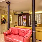 بيلا فينيتسيا 4*