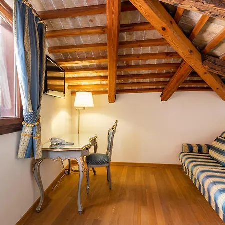 Hotel Bella Benátky