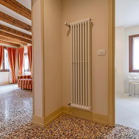 Otel Bella 4*