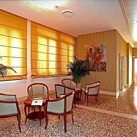 Bella Hotel