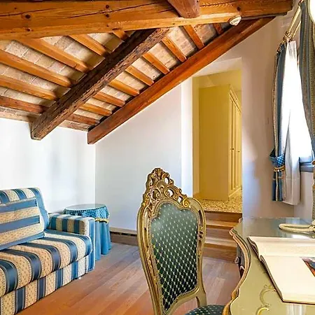 Bella Hotel 4*