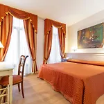 Bella Hotell