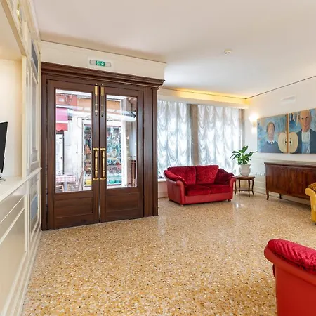 Bella Hotel 4*