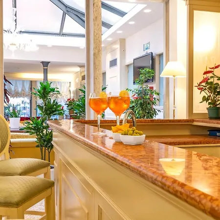 Hotel Bella 4*