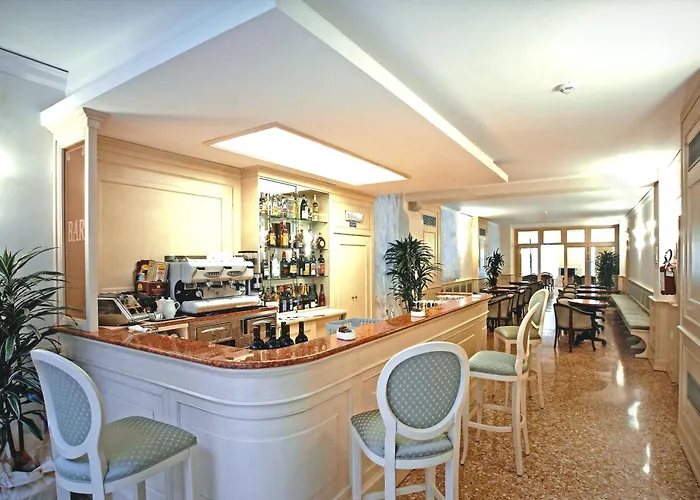 بيلا فينيتسيا 4*