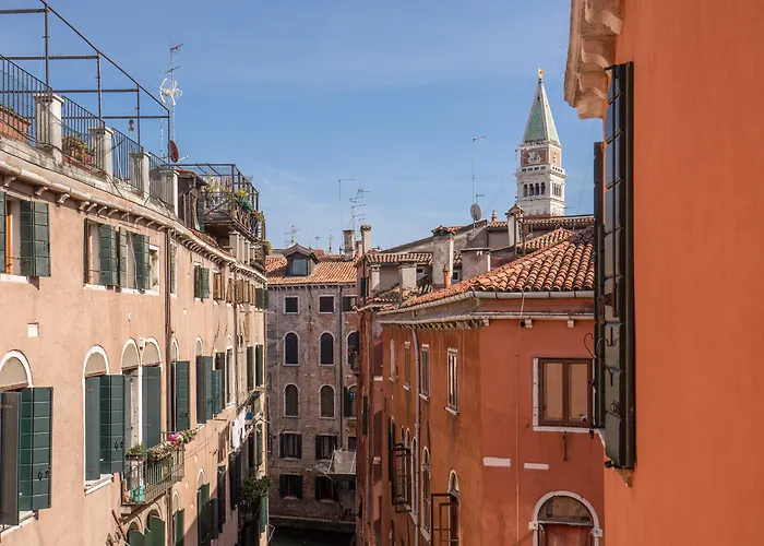 بيلا فينيتسيا 4*